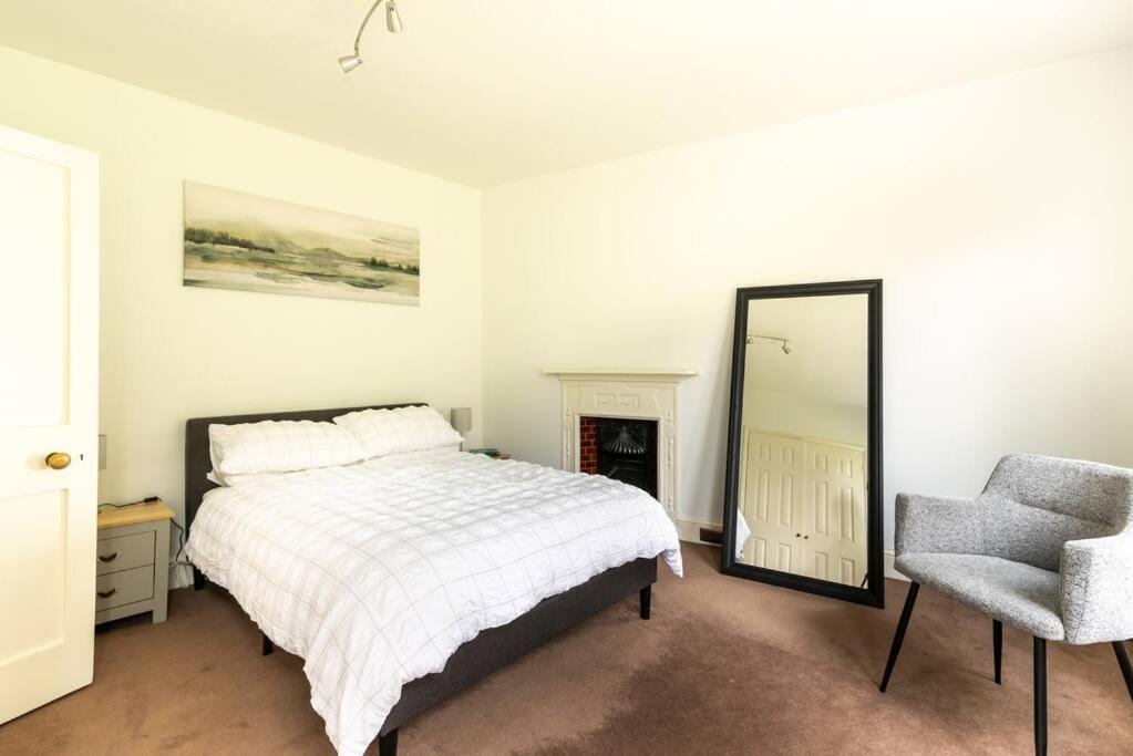 Look No Further The Stable Block In Beautiful Beaufort House 2 Bedrooms Bath Exterior photo